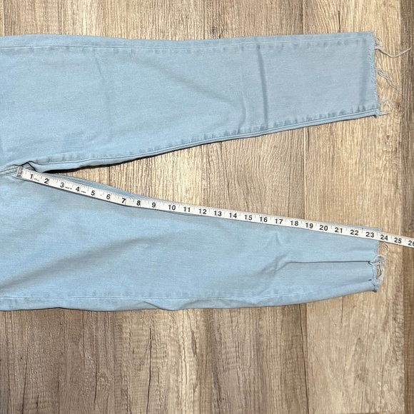 LEVI'S 721 High Rise Skinny Jean (Size 29) - Picture 13 of 14